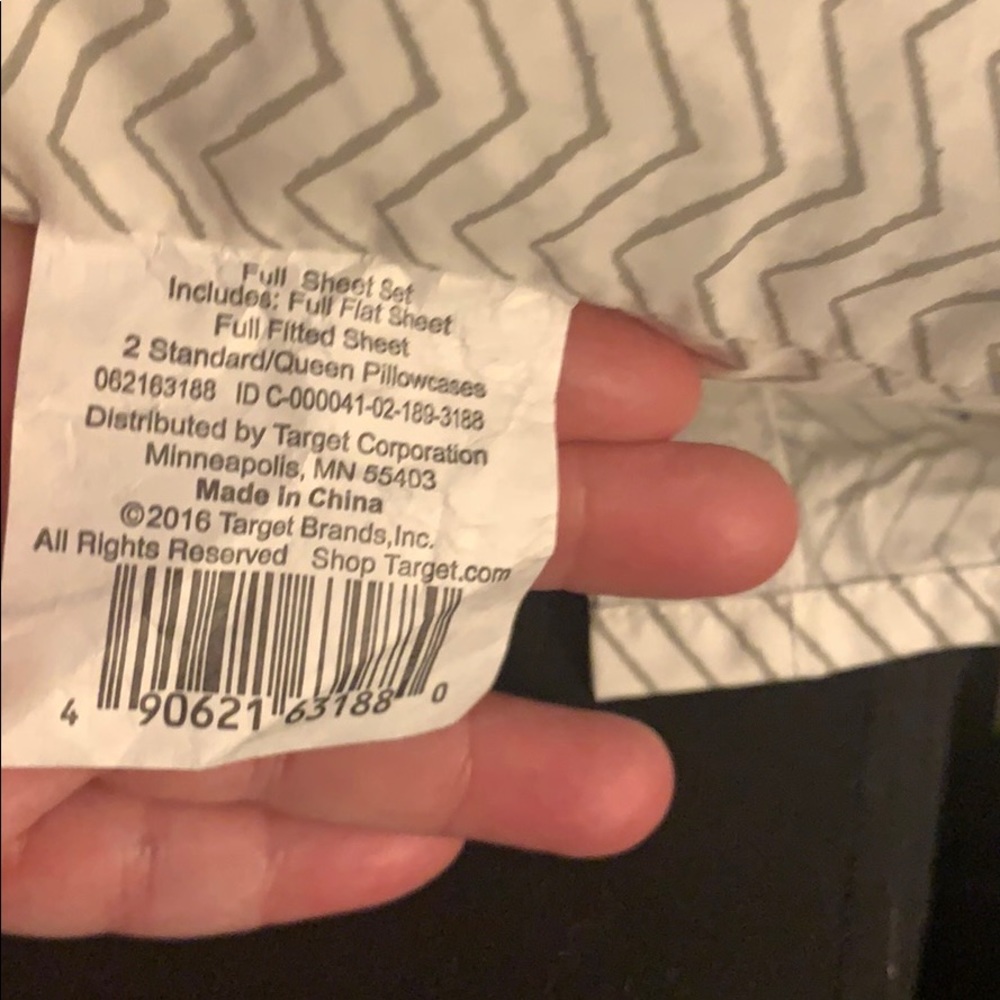 Full size brand new Threshold sheets